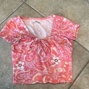 Hollister Pink flower top size xs $10